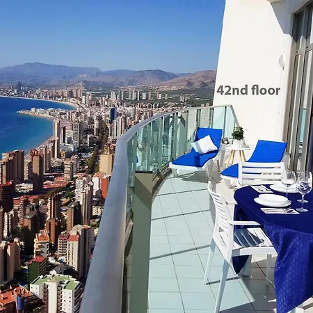 Deluxe Penthouse On The 42Nd Floor With Amazing Sea Views Apartamento Benidorm Exterior foto